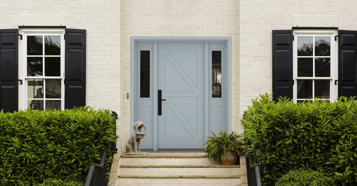 MASTERGRAIN E831 YourStyle Edge Smooth Fiberglass entry door painted in Upward by Sherwin Williams